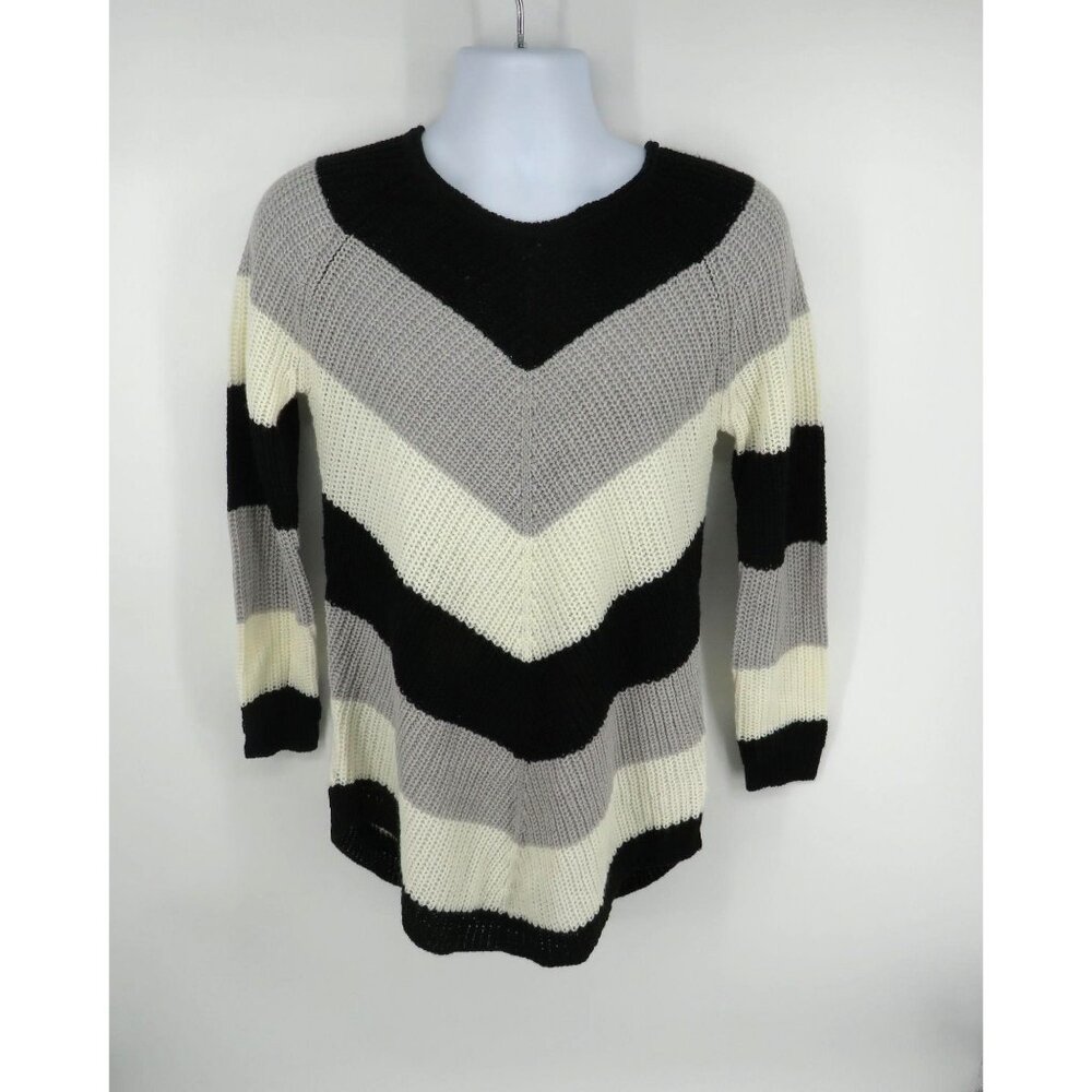 Polly & Esther Black Gray White Striped Sweater Medium NWT